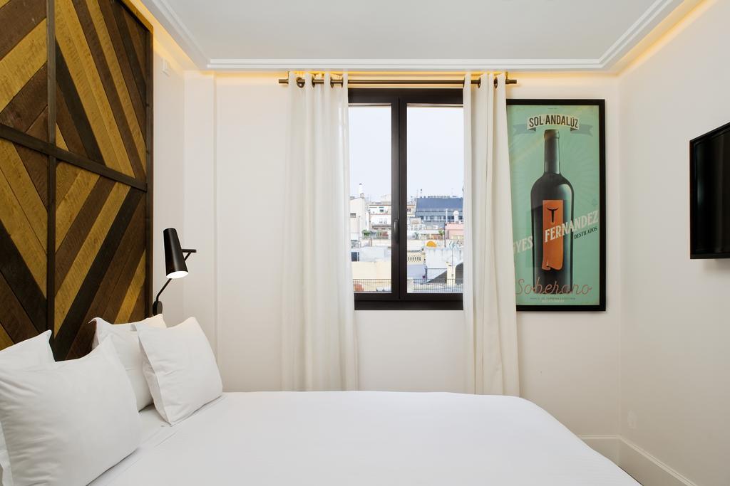 Praktik Vinoteca Hotel Barcelona Room photo